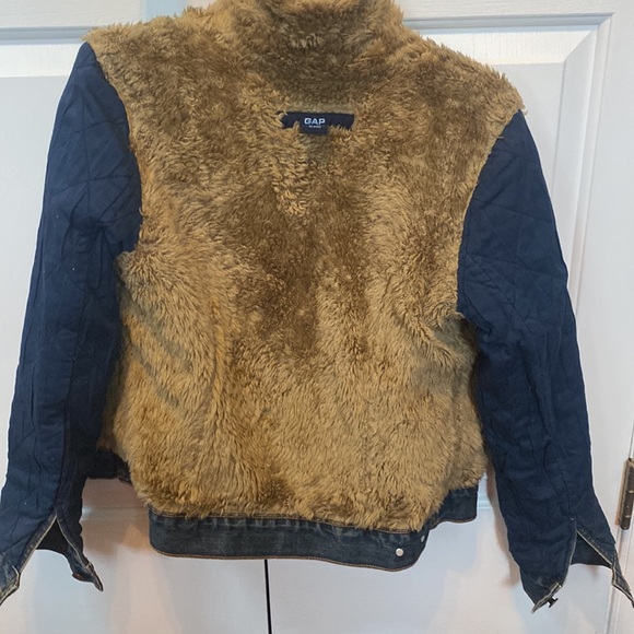 Vintage GAP women’s faux fur lined denim Jean jacket, size small - Picture 8 of 8